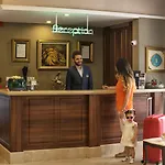 Asmira Royal Hotel *