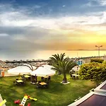 Hotel Asmira Royal