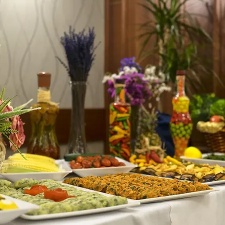 Szálloda Asmira Royal *